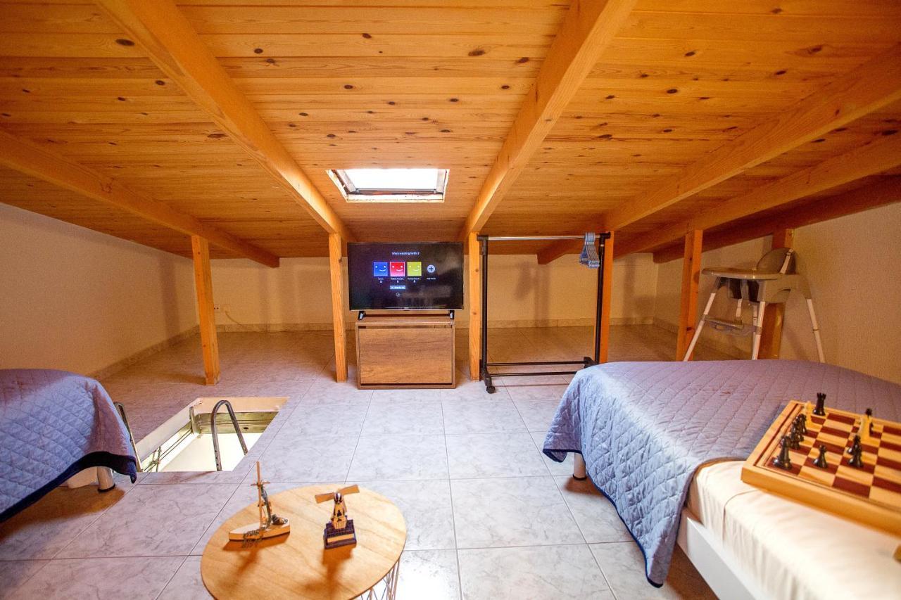 Holiday House Ioanna 2 - Loft Néa Péramos 외부 사진