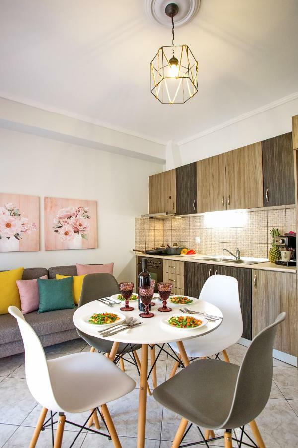 Holiday House Ioanna 2 - Loft Néa Péramos 외부 사진
