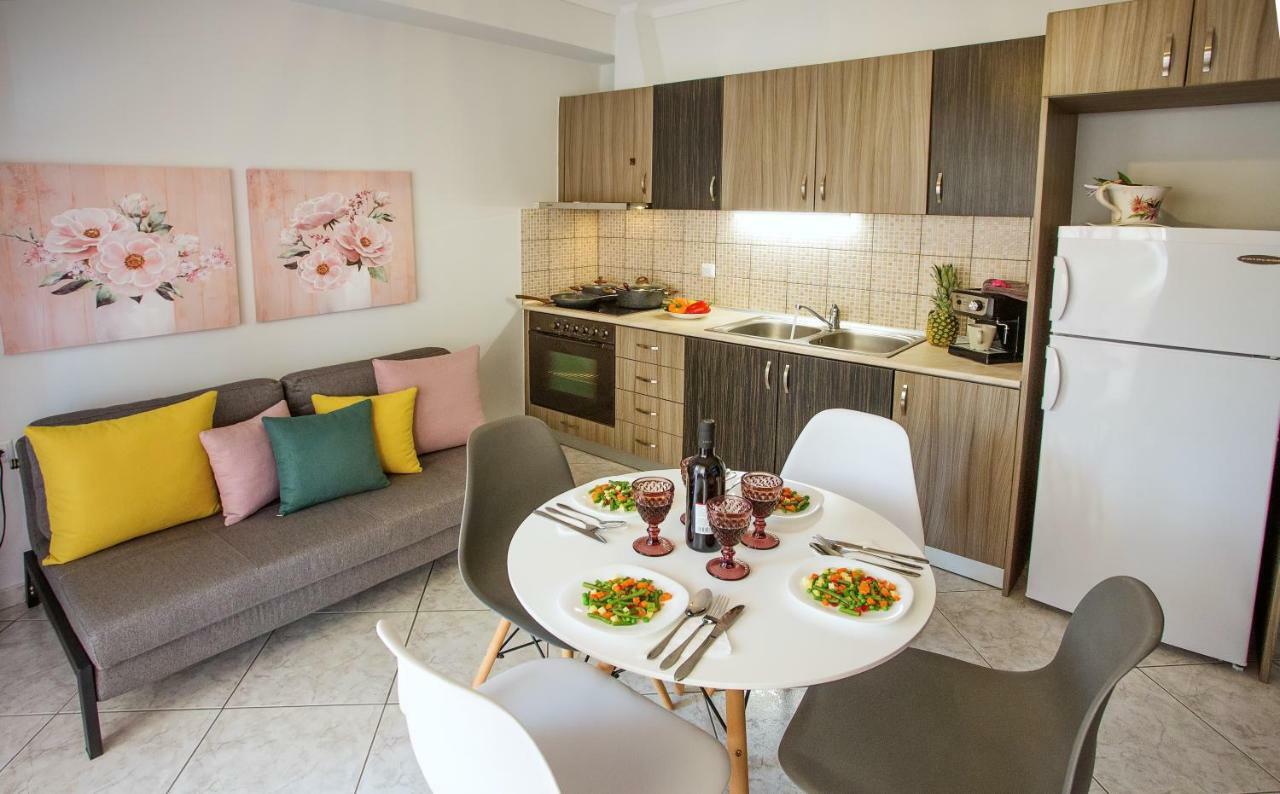 Holiday House Ioanna 2 - Loft Néa Péramos 외부 사진